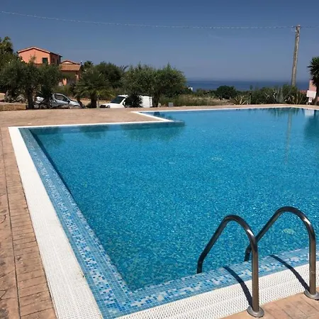 L'oasi Di Anthea Апартаменты Sant'Irene-Torre Vecchia